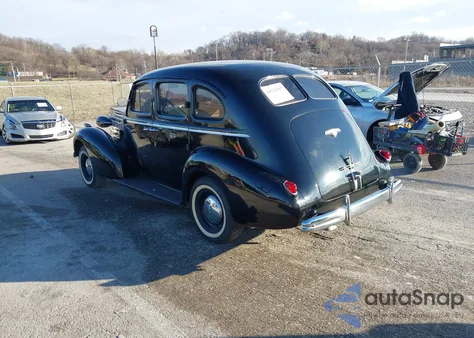 1938 Buick Special z USA, uszkodzony, nr VIN 23919WIS